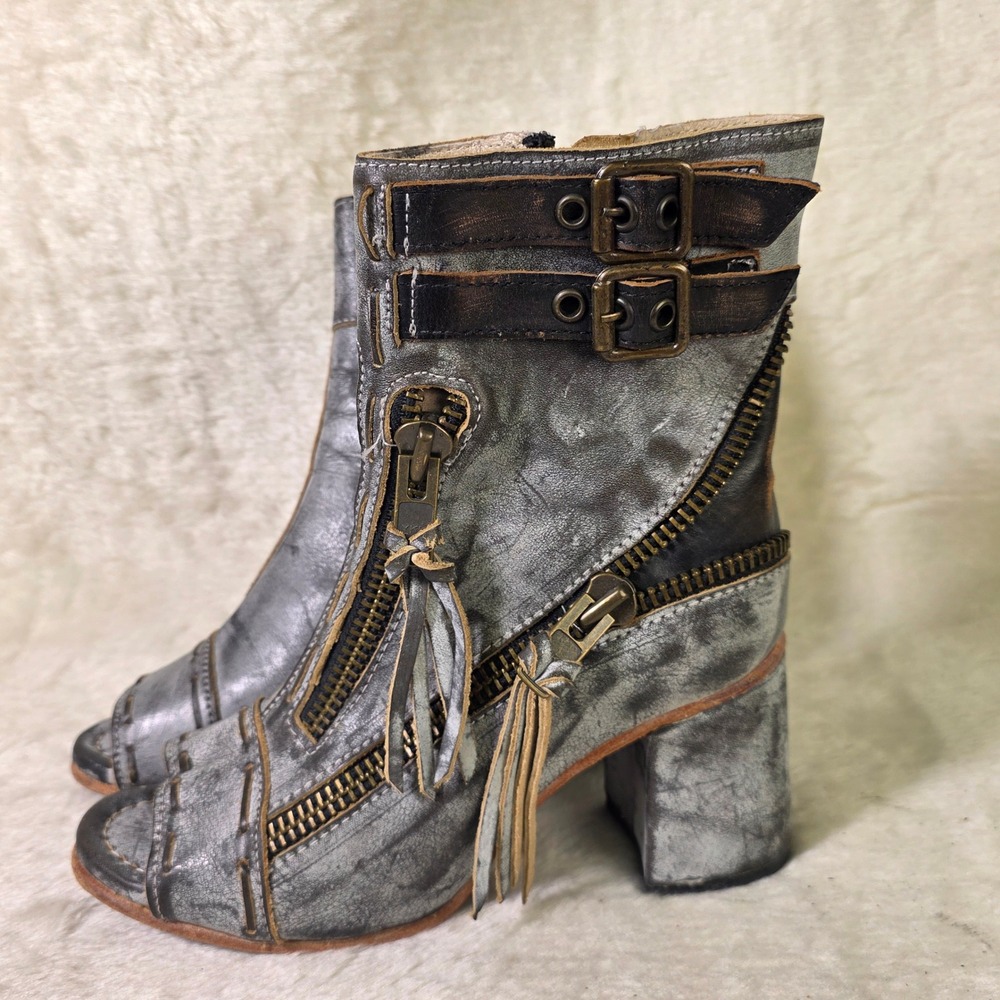 Freebird Zombi Peep Toe Ankle Boots Silver Gray Distressed Leather Womens 8